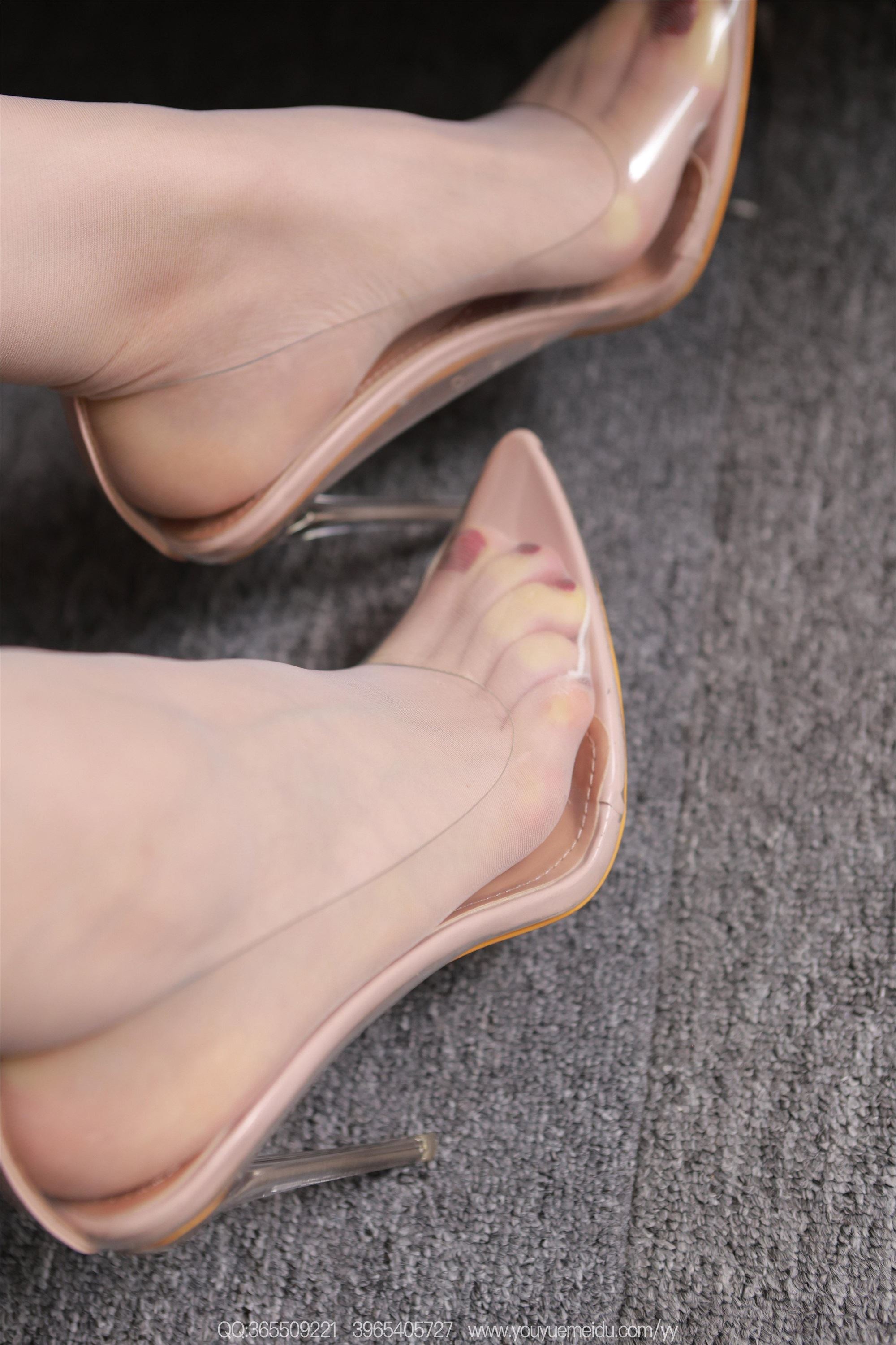 IESS异思趣向  2025.09.28 丝享家 2169 小婕《小香风白丝》